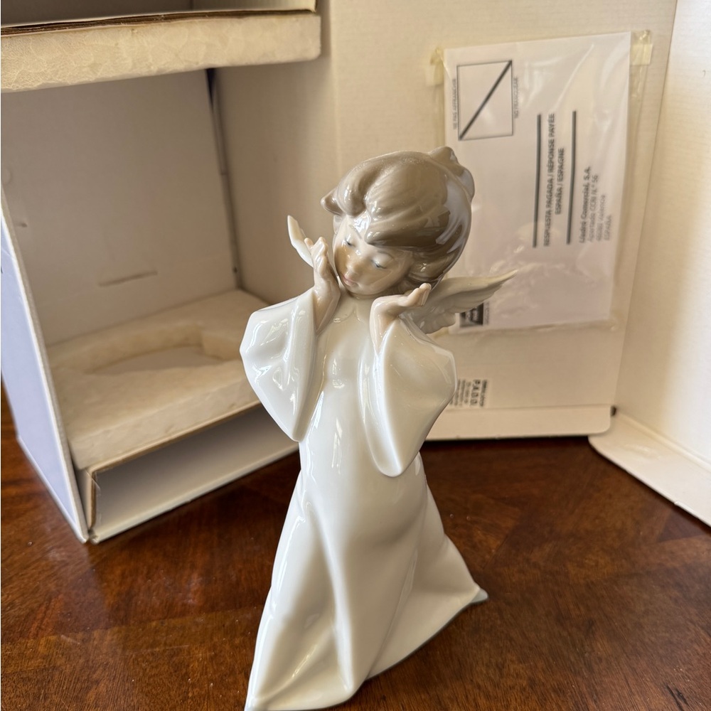 Lladro Angel figurine